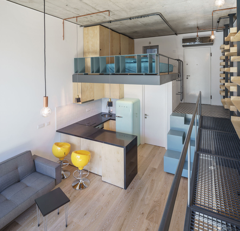 LOOK AT THIS BEAUTIFUL STUDIO